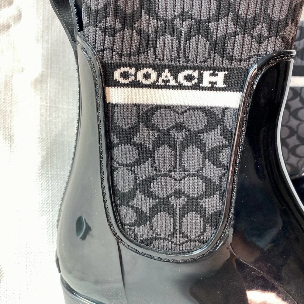 Coach Rivington Rain Bootie 8B Black Chelsea Ankle Logo - Picture 5 of 10